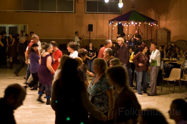 DSC_8356luc.jpg - le bal